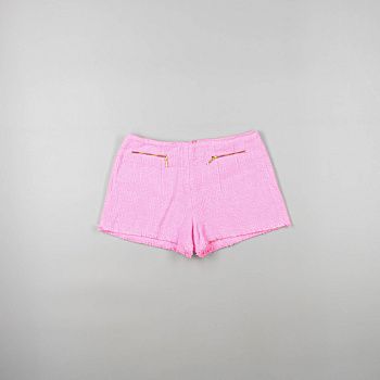 шорты не указано