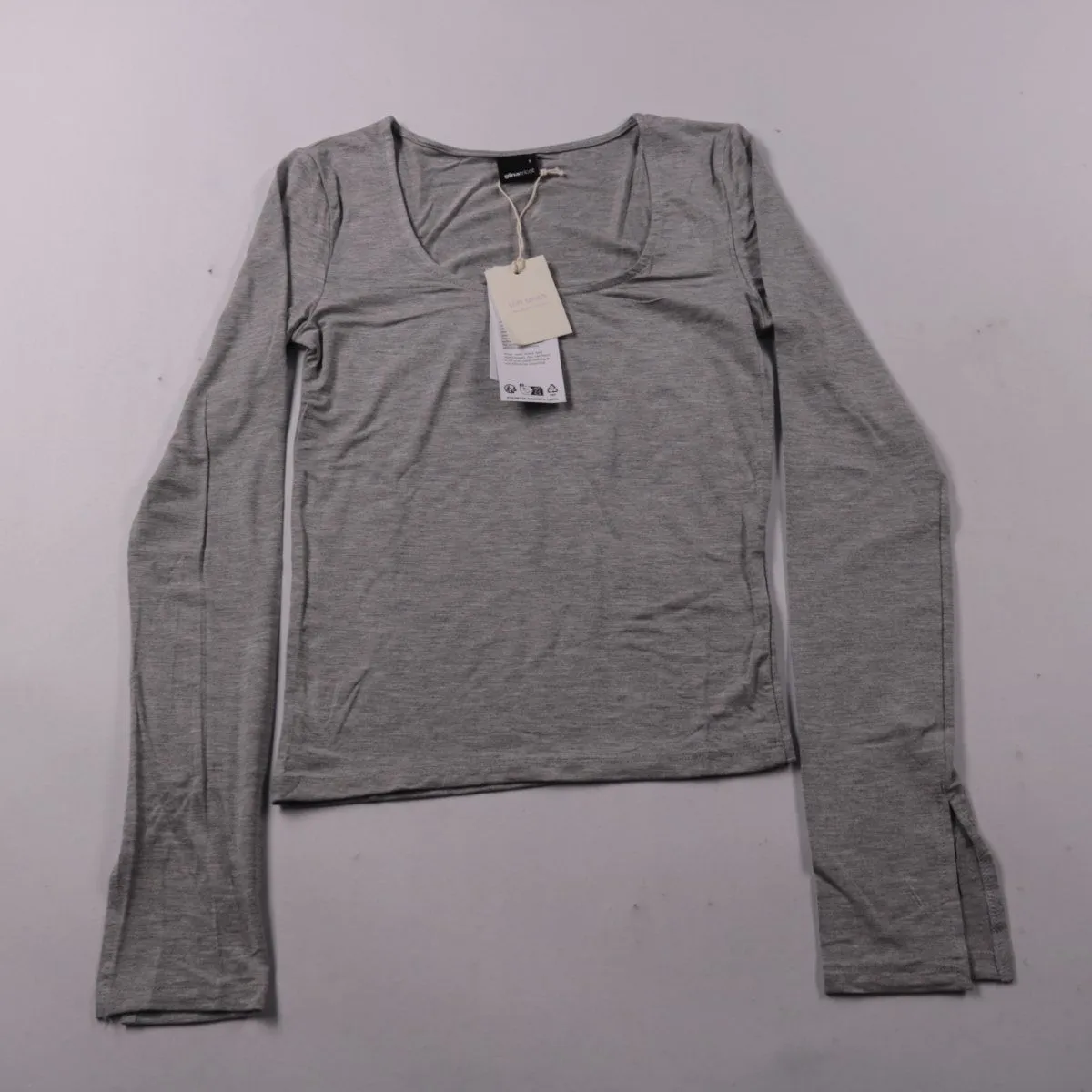 лонгслив Gina Tricot
