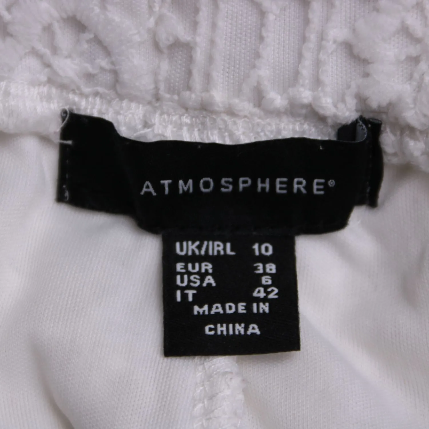 шорты Atmosphere